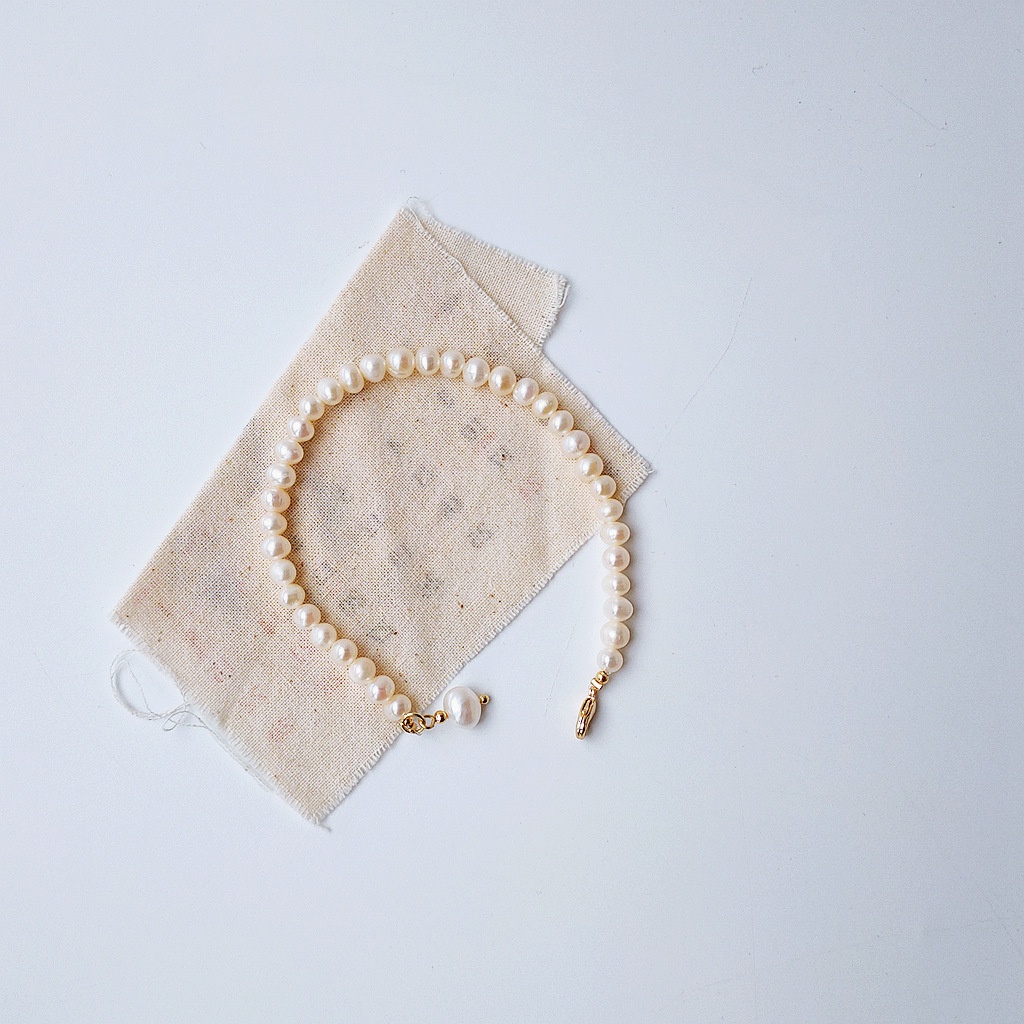 Vòng đeo tay Nữ Mạ 18K Thiết kế ban đầu Nữ tính Trắng Làm bằng tay Đơn giản đẹp VT-111