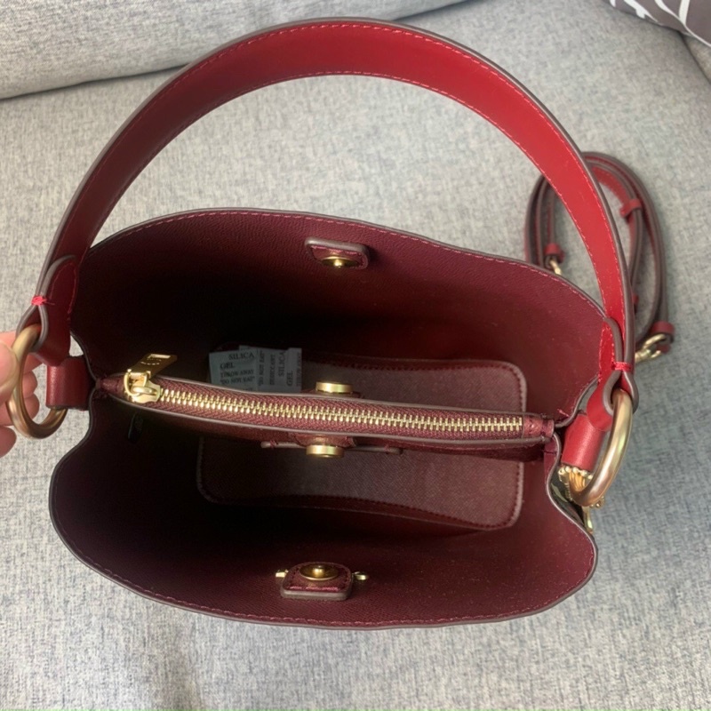 TÚI COACH TOWN BUCKET C7975