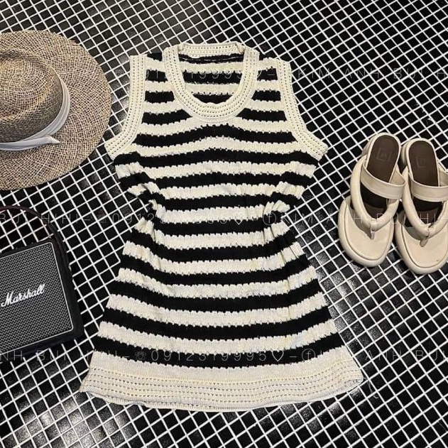 Váy len lỗ kẻ sát nách hàng QCL1