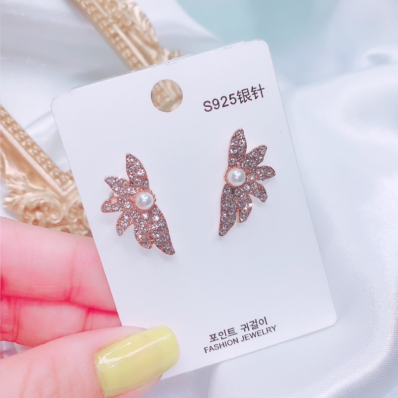 bông tai cánh hoa dễ thương, khuyên tai hình hoa phong cách hàn quốc