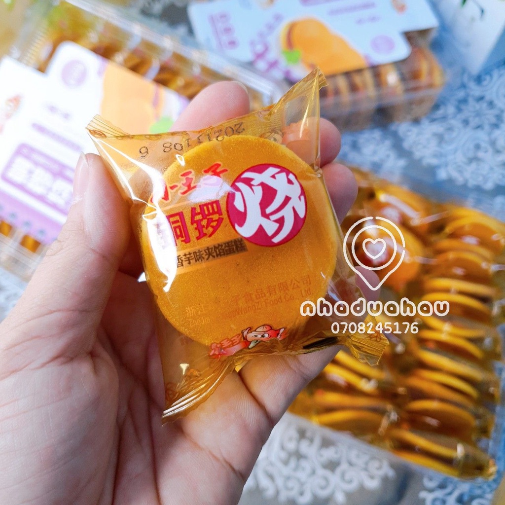Một hộp bánh rán Doremon mini kẹp nhân kem khoai môn Đài Loan hộp lớn 320gam