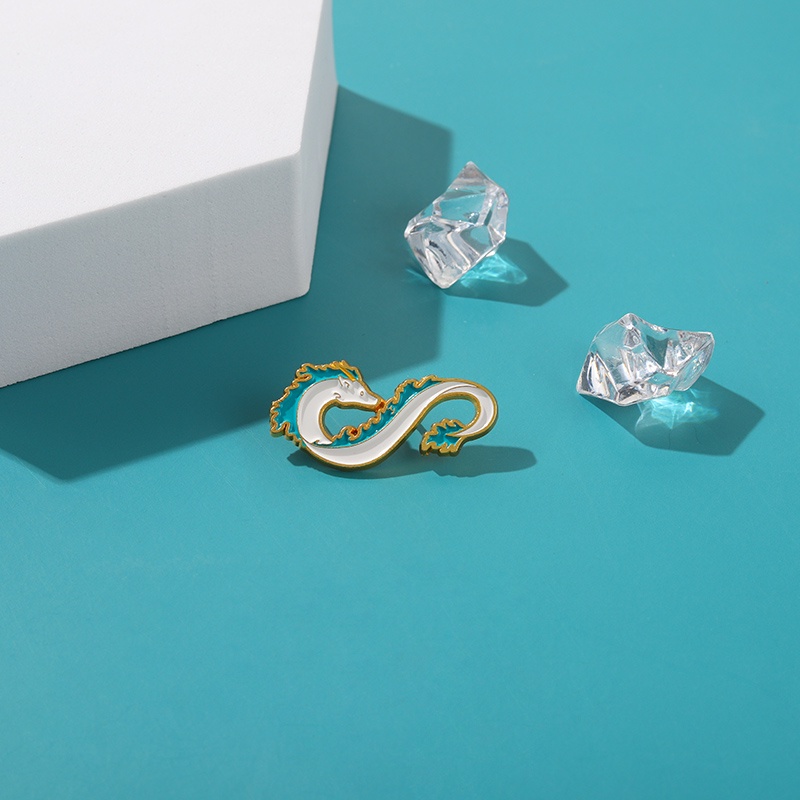 Ghim cài áo Qihe Jewelry hình rồng trắng thời trang