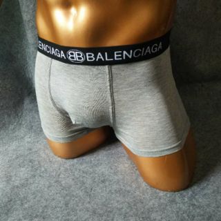 Hộp 4 quần boxer Balenciga