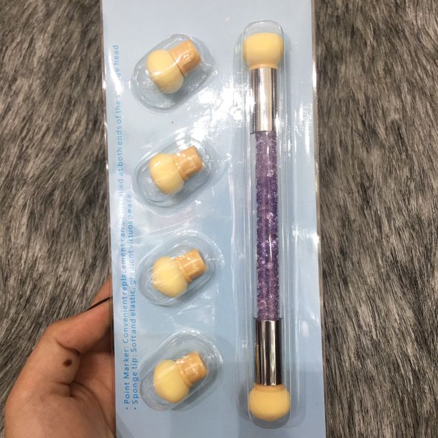 Cọ mút dặm ombre