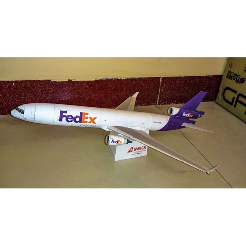 Mô Hình Máy Bay Giấy Fedex MD-11 Tự Lắp Ráp Tỉ Lệ 1: 100