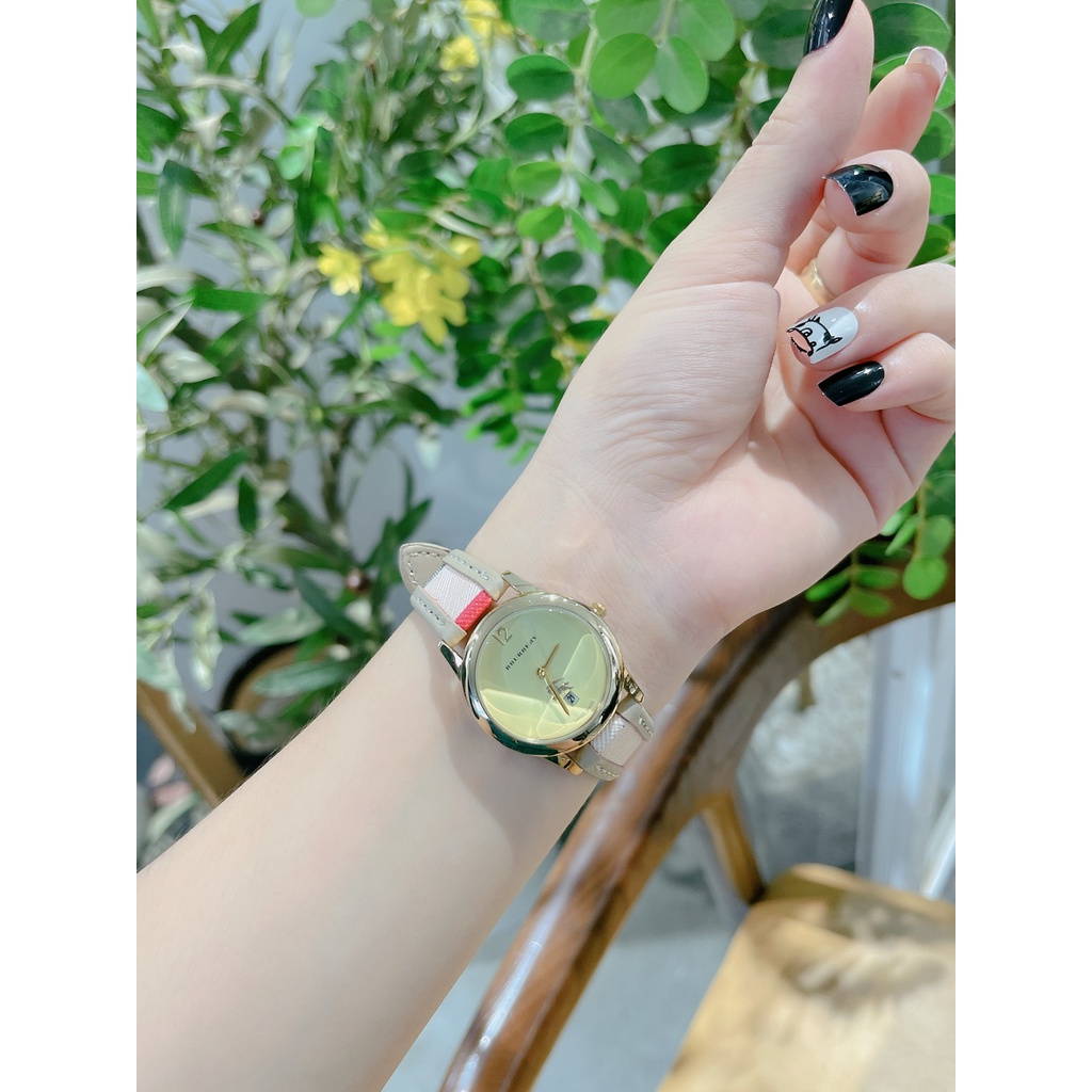 Đồng hồ nữ Burberry dây da cao cấp, viền đính đá, tặng box bảo hành 12 tháng - Đồng hồ BBR