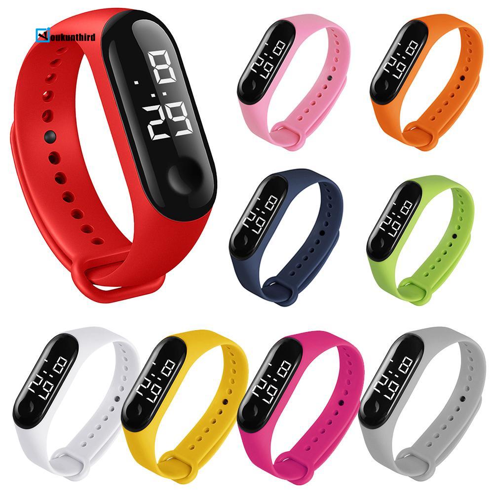 Đồng hồ đeo tay điện tử M3 có đèn LED màu trơn cho bé