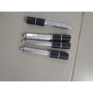 1 CÁI KIM BƠM (A10) KEO CHỐNG THẤM