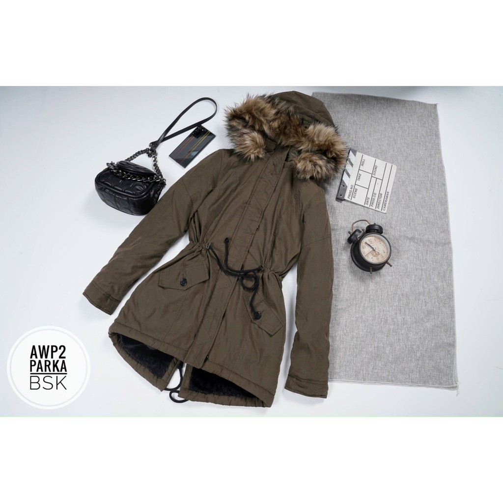 AK63 Áo Parka Ber..ksha lót lông cừu, lông thỏ cực ấm - hàng dư xịn | BigBuy360 - bigbuy360.vn