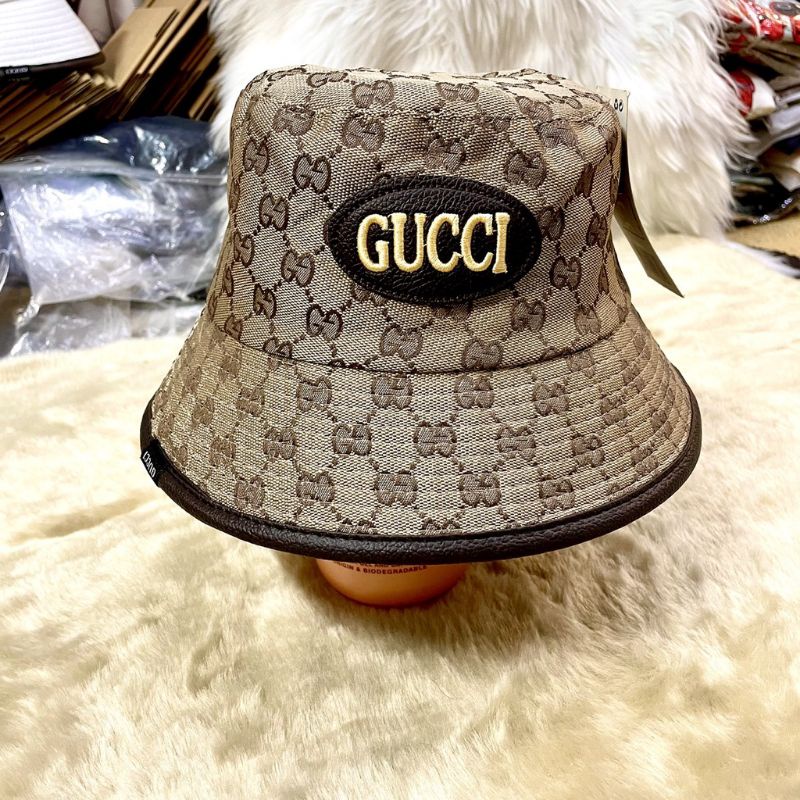 Nón bucket thêu Gucci mạc tròn viền