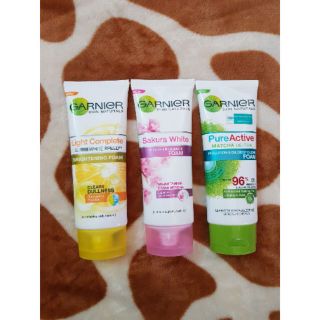 Sữa rửa mặt trắng da Garnier Thái Lan