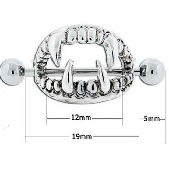 Nhẫn xỏ ngực hình răng nanh ma cà rồng