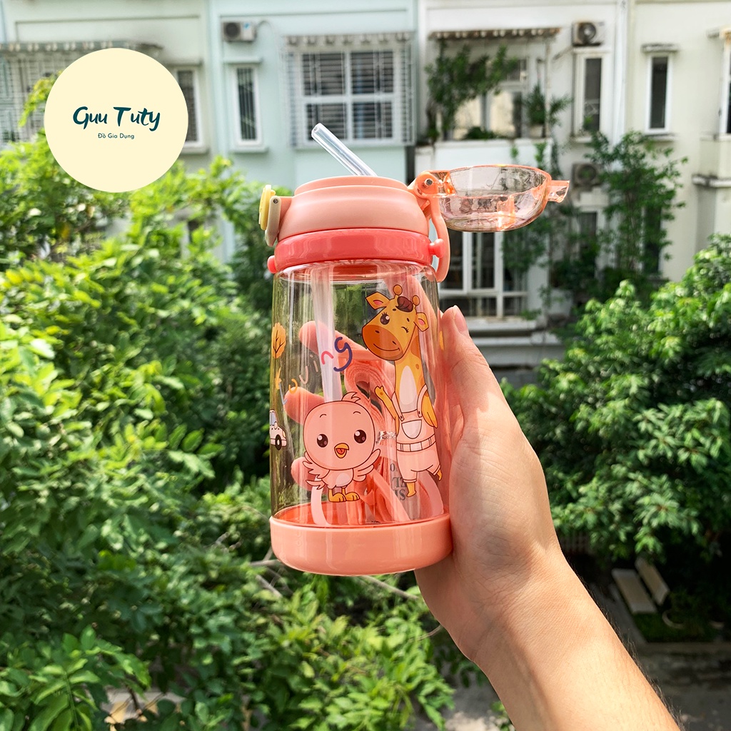 Bình uống nước cho bé có ống hút và dây đeo Việt Nhật 450ml