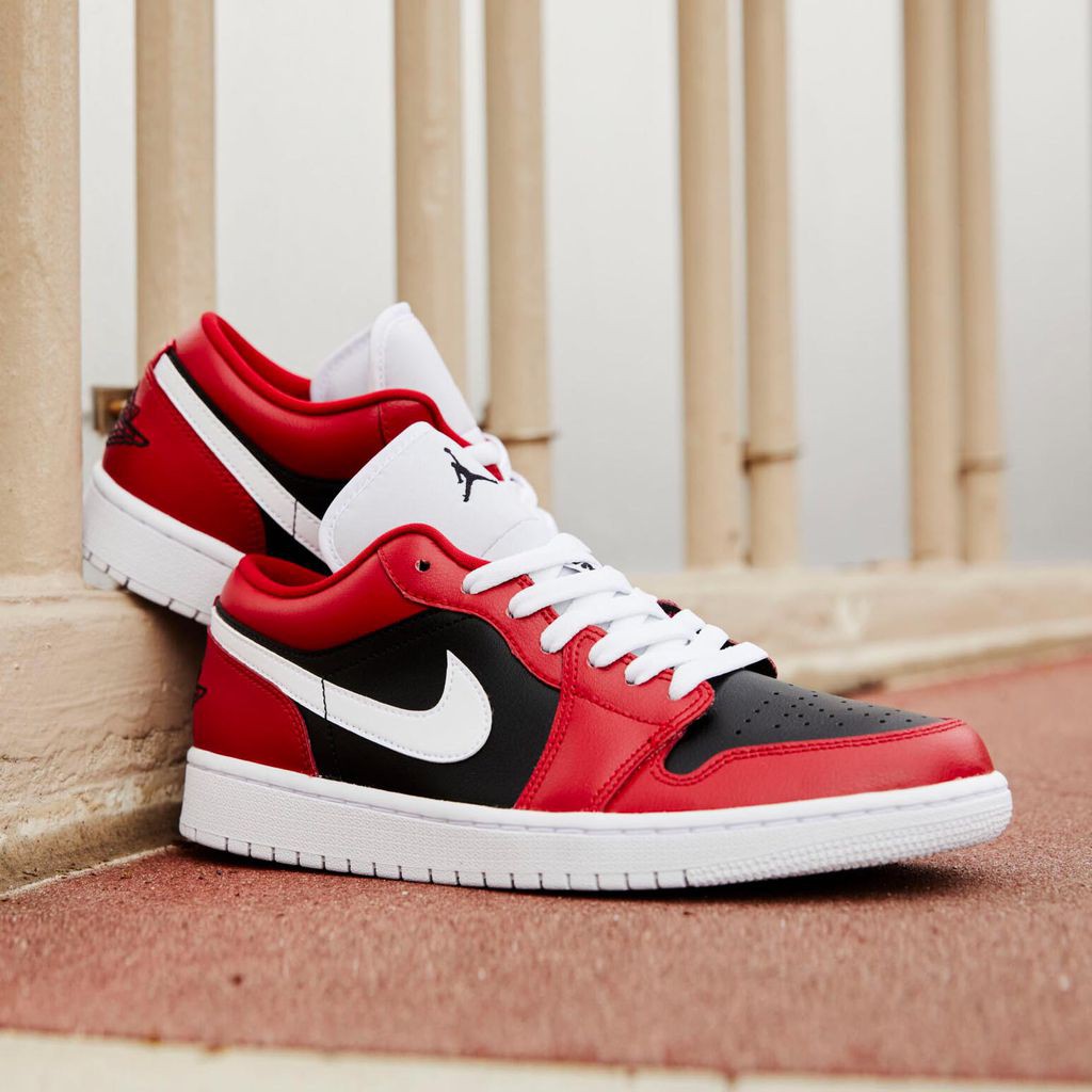 (NEW) Giày Sneaker Thể Thao Nike Wmns Air Jordan 1 Low Chicago Flip DC0774-603 Chính Hãng 100%