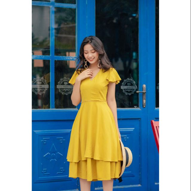 Đầm 2 tầng có khóa cho con ti