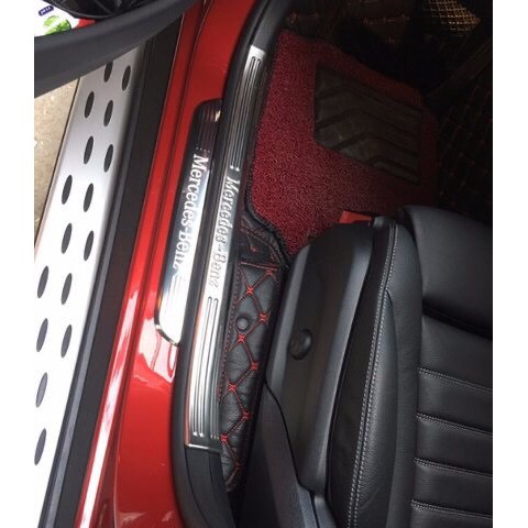 Bộ Ốp bậc, Nẹp bước chân INOX Mercedes GLC200, GLC250, GLC300 - Bên Trong( hàng cao cấp)