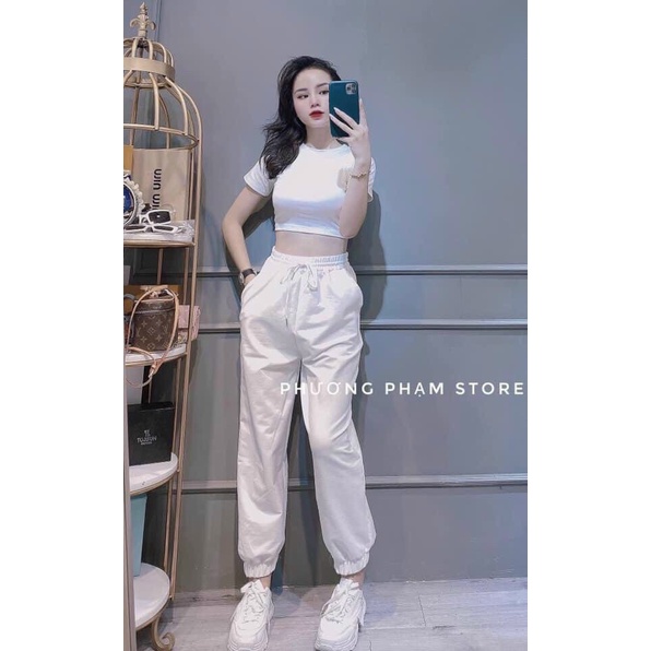 Set bộ thể thao áo croptop và quần ống rộng
