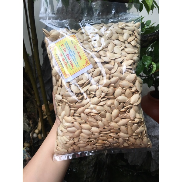 Gói 500g Hạt Bí Rang Sẵn - hạt to mẩy hàng loại 1 Date Mới