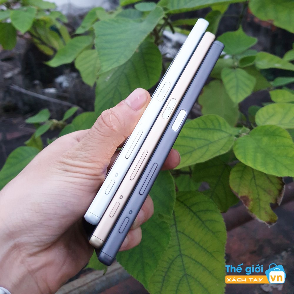 Điện Thoại Sony Z5 LikeNew  -Thiết Kế Đẳng Cấp , Chip Lõi Tám, Ram 3GB