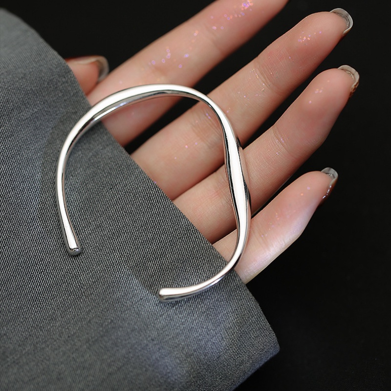 Đơn giản Thời trang cao cấp Cá tính Vòng tay không đều đặn Vòng đeo tay nữ có thể điều chỉnh