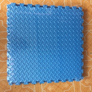 Thảm xốp trải sàn EVA vân khế màu kích thước 60x60x1,2cm