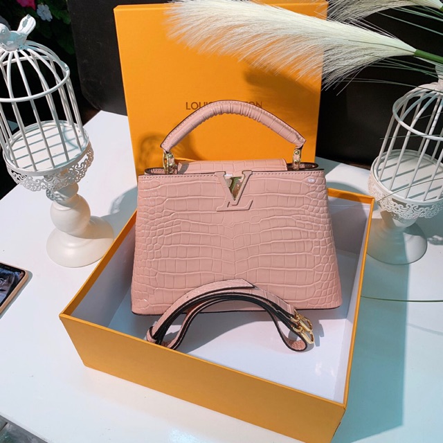 Túi lv capu màu hồng