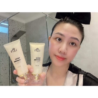 Sữa rửa mặt sữa non