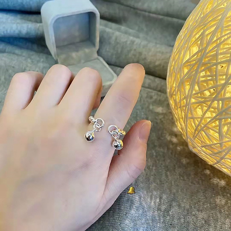 Vòng Đeo Tay Gắn Chuông Cổ Điển Có Thể Điều Chỉnh Thời Trang Cho Nữ