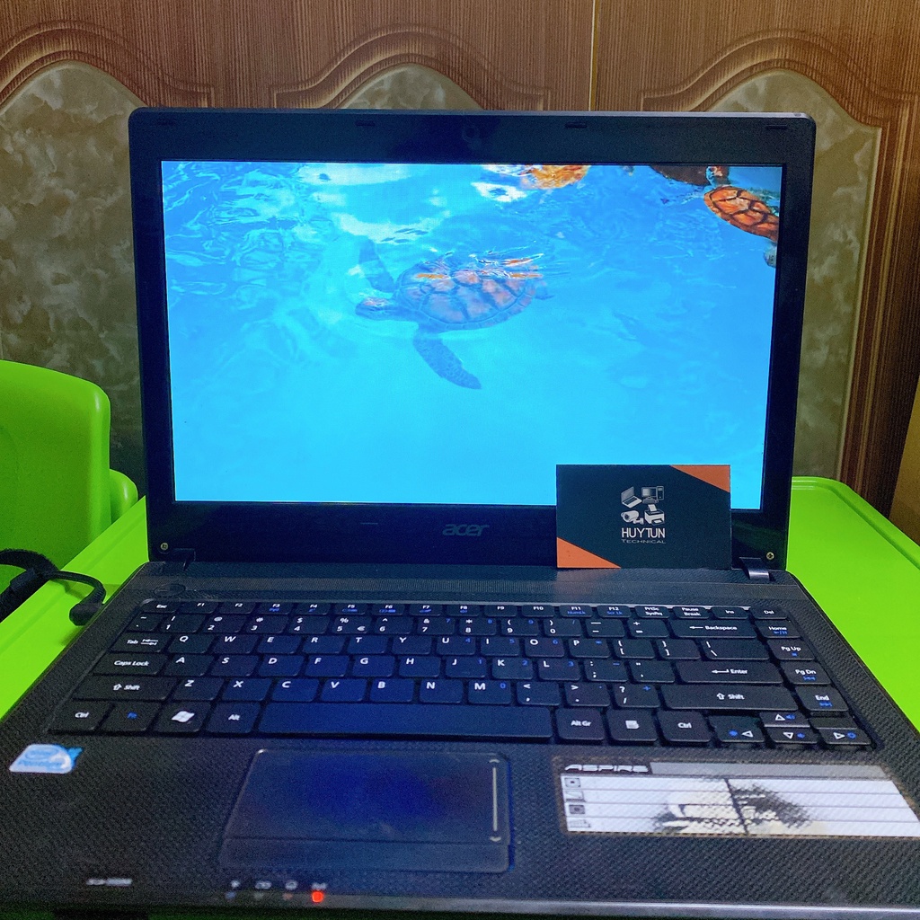Laptop Acer Aspire giá rẻ chơi game offline sử dụng office