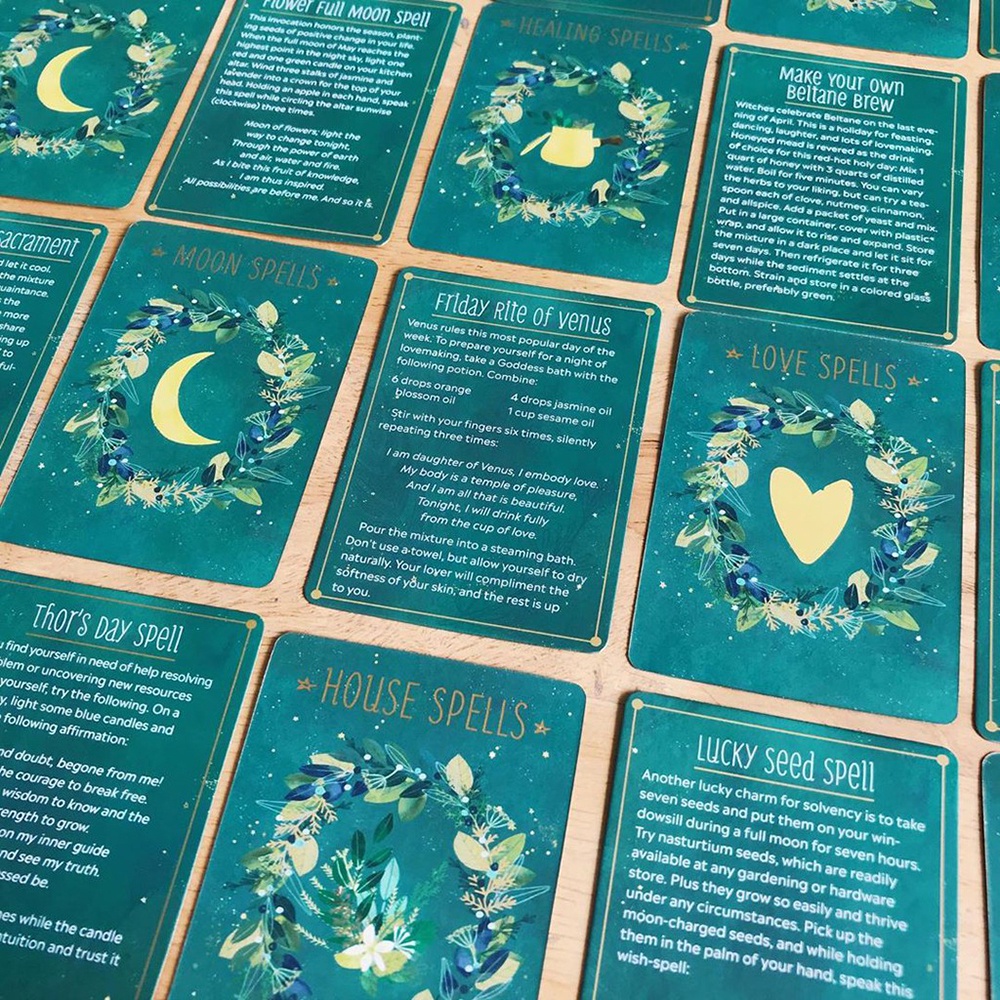 Bộ Bài Practical Witch's Spell Deck Tặng Đá Thanh Tẩy SB52