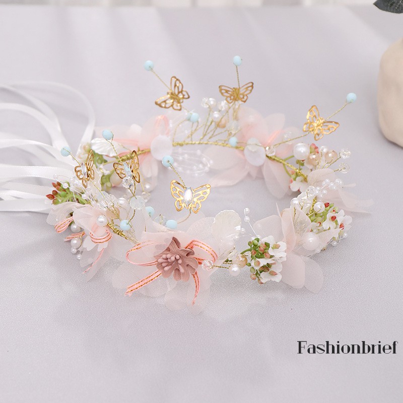 Vòng hoa đơn giản phong cách Âu Mỹ cho cô dâu