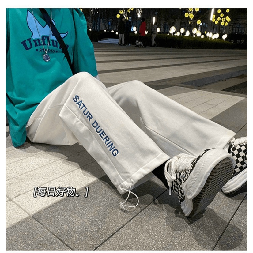 Quần Nam Ống Rộng Chất Nỉ Thêu Chữ Sịn Sò Form Rộng Có Dây Rút Mặc Đẹp Co Giãn Tốt Thoải Mái NEW UNISEX