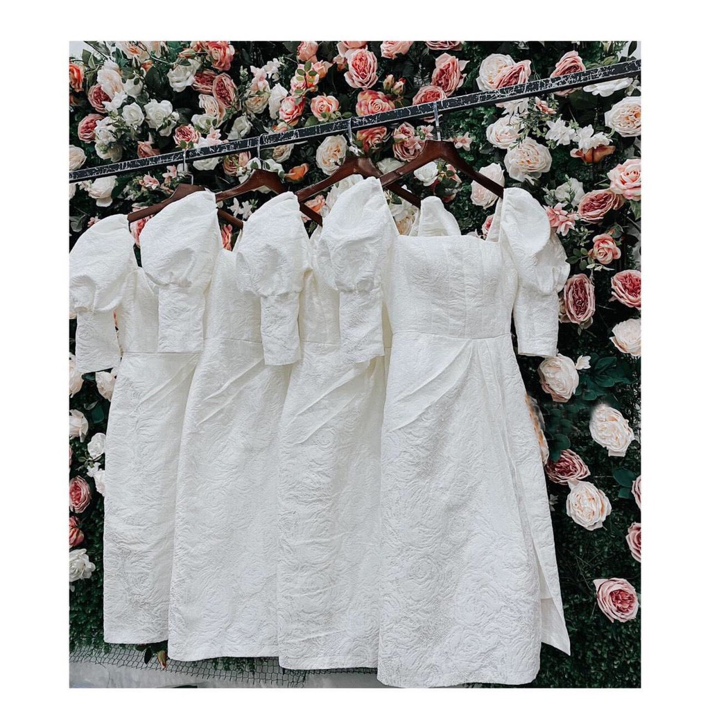 Đầm gấm body xẻ tà tay dài - Minie dress | BigBuy360 - bigbuy360.vn