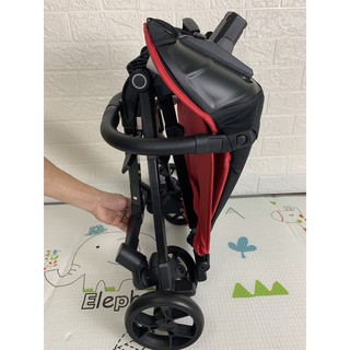 Xe đẩy Joovy S113