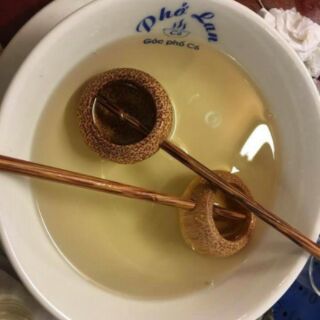 Gáo dừa múc rượu