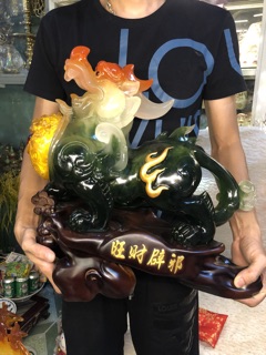 Tỳ hưu phong thuỷ to