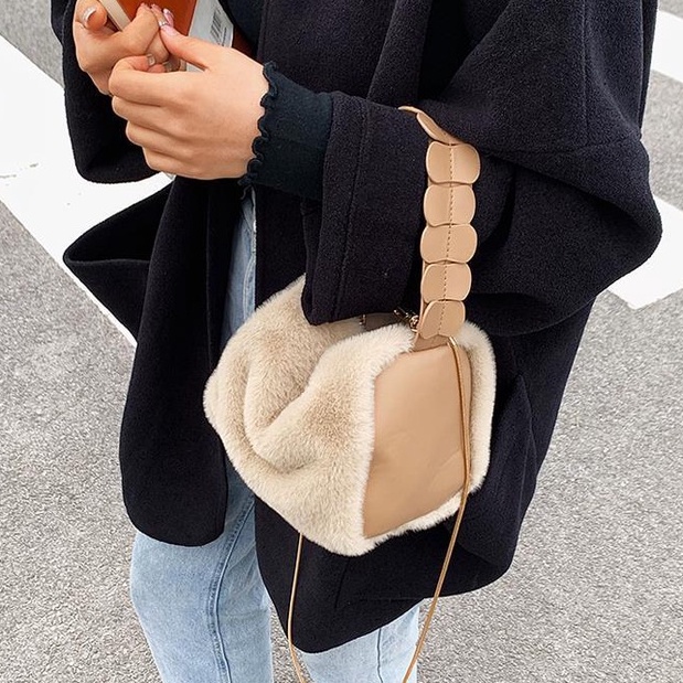 Túi đeo vai cỡ nhỏ phối lông thiết kế sang trọng thời trang cho nữ 77