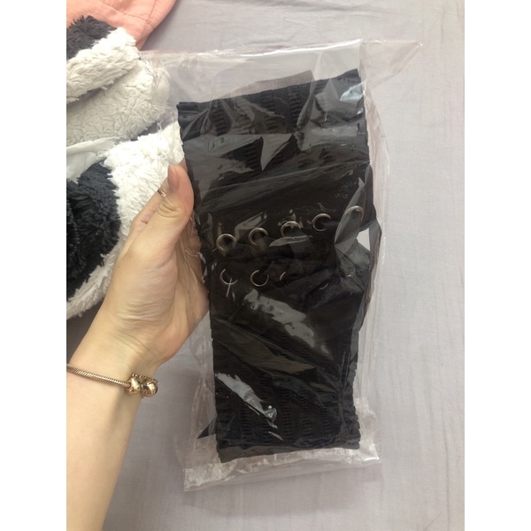Pass đầm Larose của Le Miel + corset