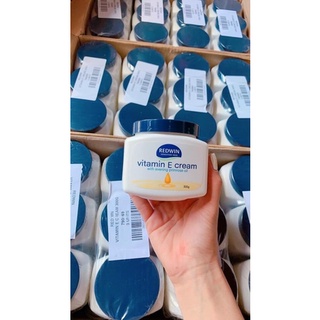 Kem dưỡng ẩm vitamin e redwin úc