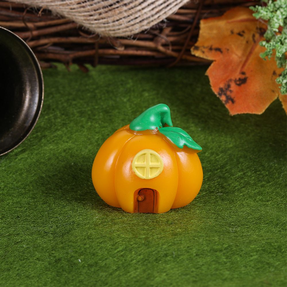 1 Mô Hình Trang Trí Phong Cảnh Halloween Mini Bằng Nhựa Resin Họa Tiết Ma Cà Rồng Dễ Thương