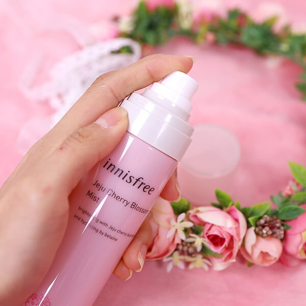 [Kèm bill] Xịt khoáng cấp ẩm dưỡng sáng da hoa anh đào Innisfree cherry Blossom