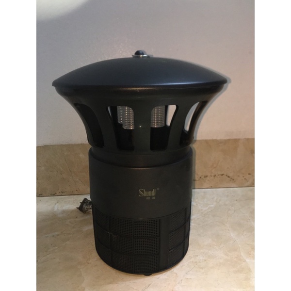 ĐÈN BẮT MUỖI CAO CẤP RẠNG ĐÔNG & TUỆ ĐĂNG (TUỆ ĐĂNG CÓ KÈM 1 LỌ TINH DẦU)