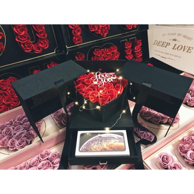 Hộp Hoa Sáp Thơm Siêu Sang Chảnh(full box kèm đèn + thiệp chữ) + son + nước hoa cao cấp 😘😘