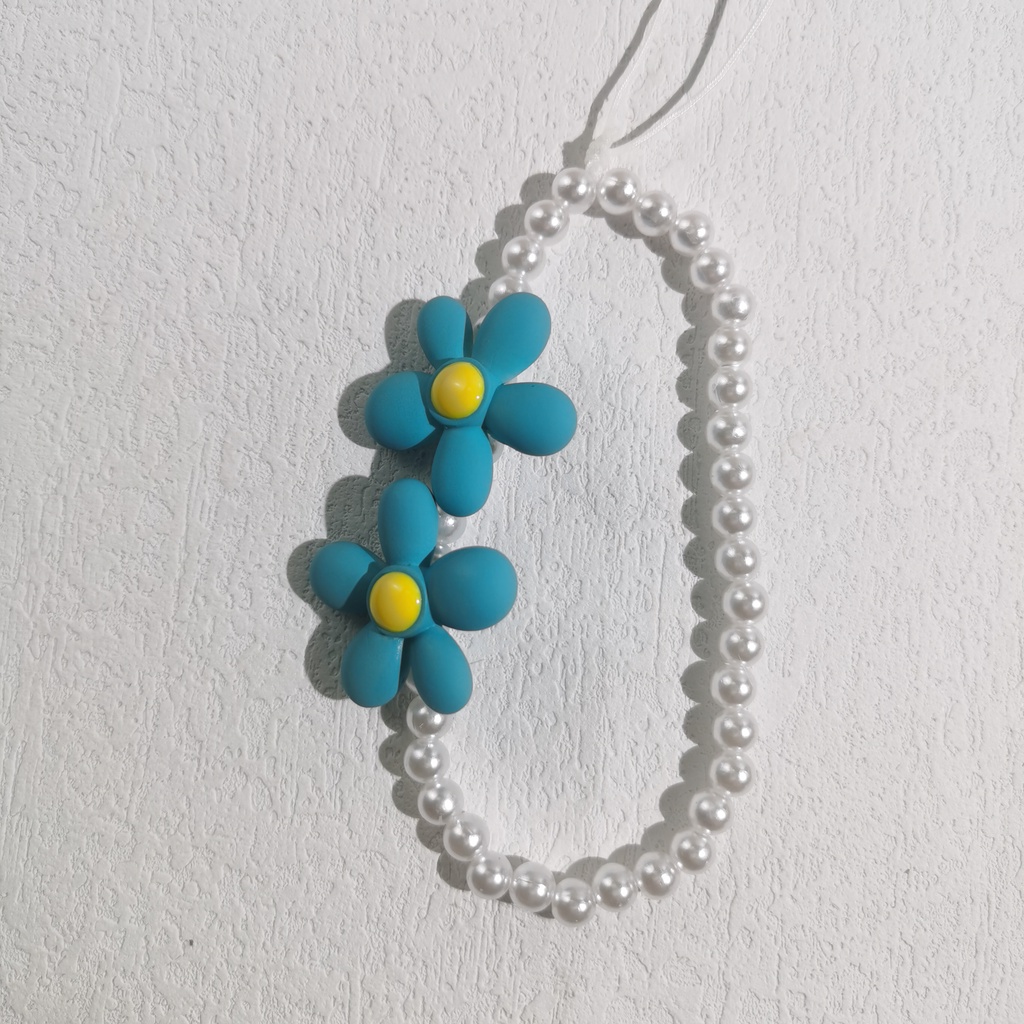 Dây Đeo Điện Thoại Bằng Acrylic Mềm Đính Hạt Ngọc Trai Hình Hoa Nhiều Màu Chống Thất Lạc