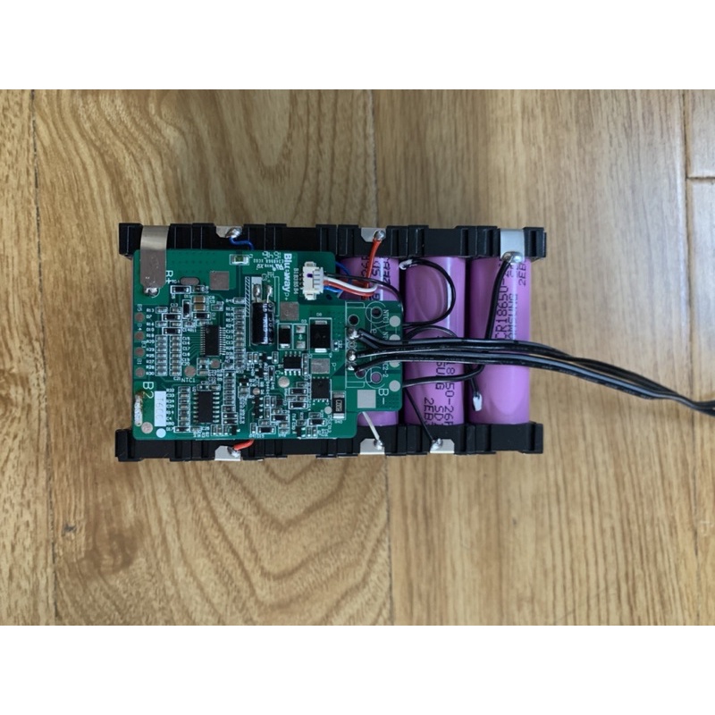 Pin cho loa Bluetooth 6S3P 7,5A 24v lõi pin LG, Samsung 29E