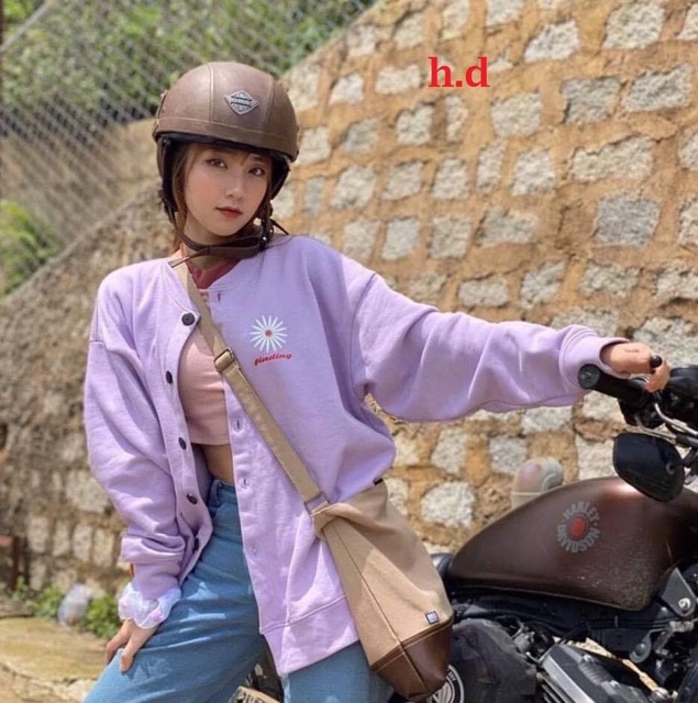 Cadigan hoa chữ đỏ H2B886 | BigBuy360 - bigbuy360.vn