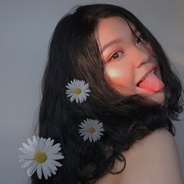 Đầm zara của Cẩm Tú