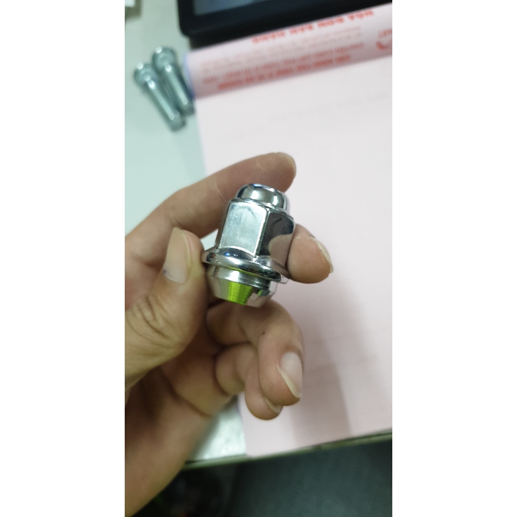 Ốc tắc kê  -bulong ford rager, BT50, vios, inova, fotuner, hillux ,i10 grand ...