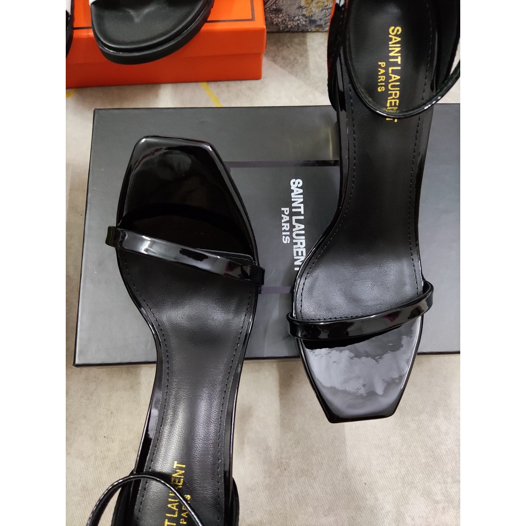 Giày Cao Gót 9Cm Chất Liệu Da Bóng Màu Vàng