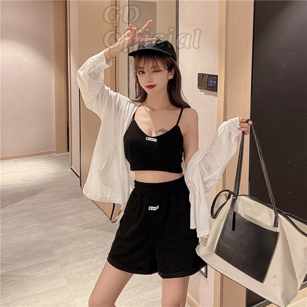 B2|Set bộ nữ khoác dài tay rộng thụng thể thao, áo lót hai dây croptop,quần đùi ngắn dáng ngố màu trắng, đen GD Official